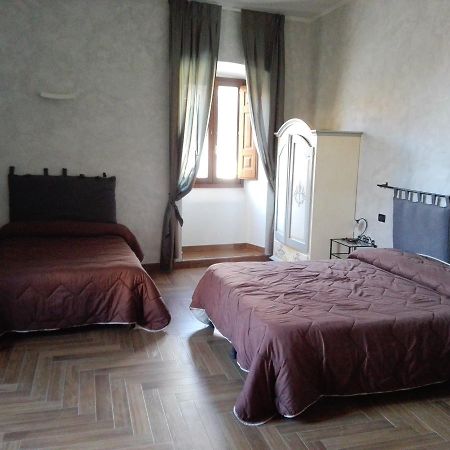 B&B Palazzo Cappa LʼAquila Exteriér fotografie